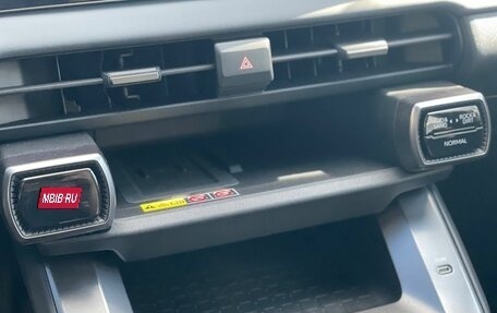 Toyota RAV4, 2026 год, 4 125 000 рублей, 16 фотография