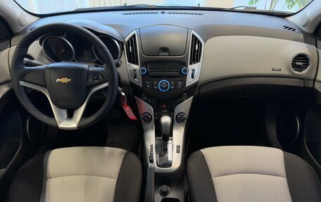 Chevrolet Cruze II, 2013 год, 860 000 рублей, 8 фотография