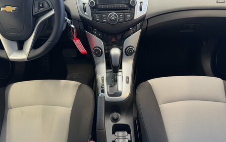 Chevrolet Cruze II, 2013 год, 860 000 рублей, 13 фотография