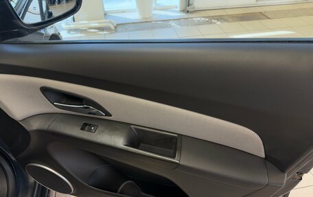 Chevrolet Cruze II, 2013 год, 860 000 рублей, 16 фотография