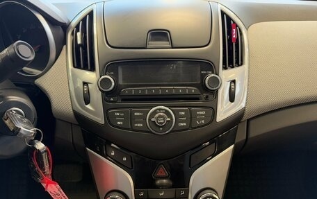 Chevrolet Cruze II, 2013 год, 860 000 рублей, 12 фотография