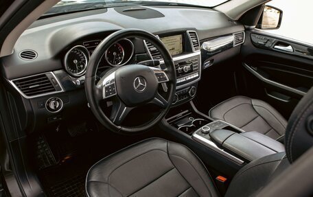 Mercedes-Benz M-Класс, 2015 год, 1 995 000 рублей, 13 фотография