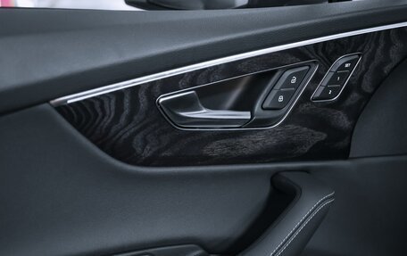 Audi Q7, 2025 год, 10 750 000 рублей, 23 фотография
