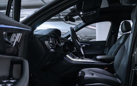 Audi Q7, 2025 год, 10 750 000 рублей, 17 фотография