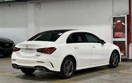 Mercedes-Benz A-Класс, 2022 год, 2 140 000 рублей, 5 фотография