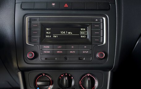 Volkswagen Polo VI (EU Market), 2019 год, 1 250 000 рублей, 10 фотография