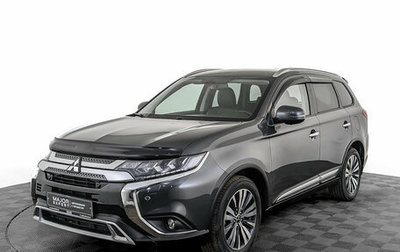 Mitsubishi Outlander III рестайлинг 3, 2019 год, 2 850 000 рублей, 1 фотография