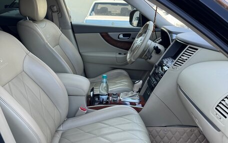 Infiniti FX II, 2011 год, 1 600 000 рублей, 9 фотография