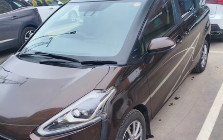Toyota Sienta II, 2018 год, 1 370 000 рублей, 13 фотография