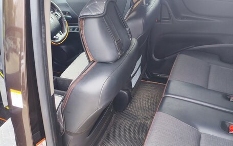 Toyota Sienta II, 2018 год, 1 370 000 рублей, 17 фотография