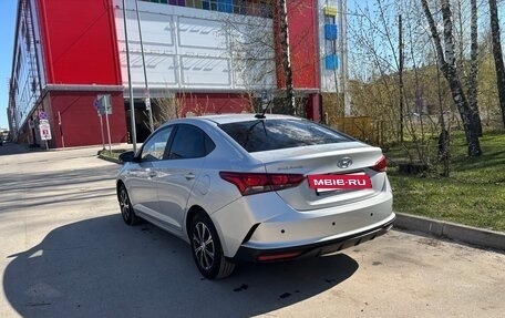 Hyundai Solaris II рестайлинг, 2021 год, 1 450 000 рублей, 7 фотография