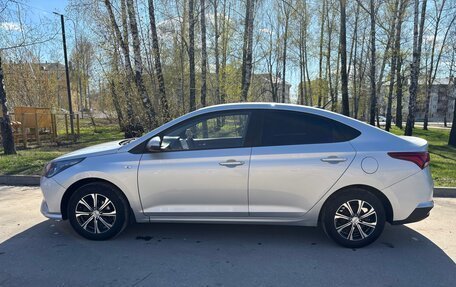 Hyundai Solaris II рестайлинг, 2021 год, 1 450 000 рублей, 9 фотография