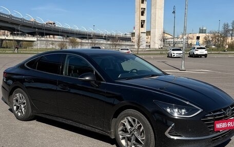 Hyundai Sonata VIII, 2021 год, 2 380 000 рублей, 6 фотография