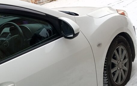 Mazda Axela, 2011 год, 1 050 000 рублей, 2 фотография