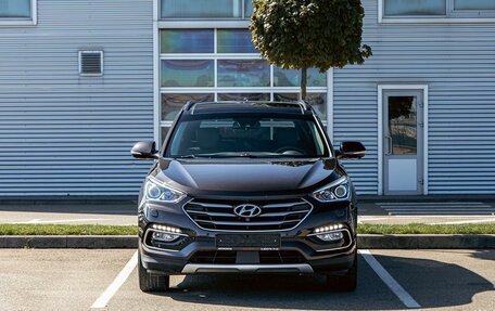 Hyundai Santa Fe III рестайлинг, 2018 год, 1 695 000 рублей, 2 фотография