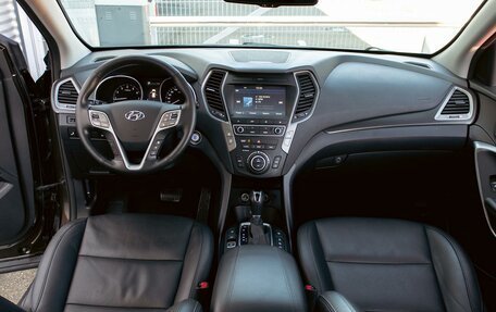 Hyundai Santa Fe III рестайлинг, 2018 год, 1 695 000 рублей, 16 фотография