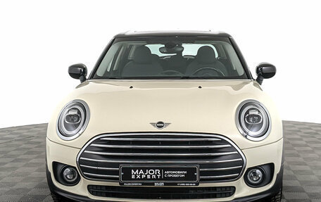 MINI Clubman, 2021 год, 3 030 000 рублей, 2 фотография