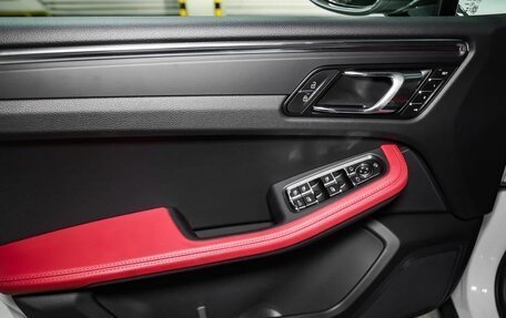 Porsche Macan I рестайлинг, 2025 год, 11 300 000 рублей, 15 фотография