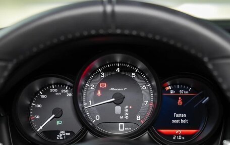 Porsche Macan I рестайлинг, 2025 год, 11 300 000 рублей, 22 фотография