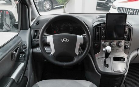 Hyundai Grand Starex Grand Starex I рестайлинг 2, 2009 год, 1 150 000 рублей, 6 фотография