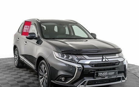 Mitsubishi Outlander III рестайлинг 3, 2019 год, 2 850 000 рублей, 3 фотография