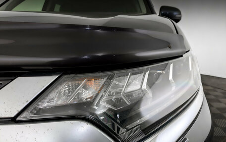 Mitsubishi Outlander III рестайлинг 3, 2019 год, 2 850 000 рублей, 18 фотография