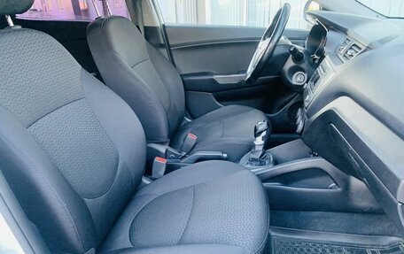 KIA Rio III рестайлинг, 2015 год, 919 000 рублей, 10 фотография
