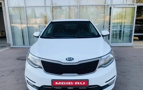 KIA Rio III рестайлинг, 2015 год, 919 000 рублей, 2 фотография