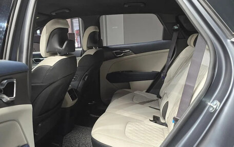 KIA Sportage IV рестайлинг, 2025 год, 3 990 000 рублей, 12 фотография