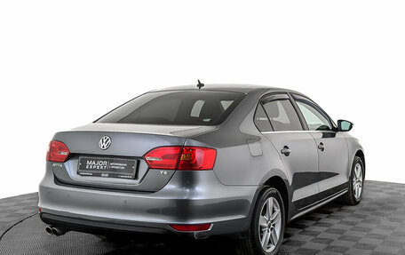 Volkswagen Jetta VI, 2013 год, 1 070 000 рублей, 5 фотография