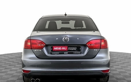 Volkswagen Jetta VI, 2013 год, 1 070 000 рублей, 6 фотография