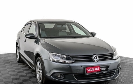 Volkswagen Jetta VI, 2013 год, 1 070 000 рублей, 3 фотография