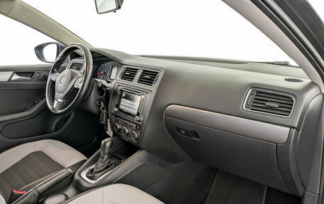 Volkswagen Jetta VI, 2013 год, 1 070 000 рублей, 11 фотография