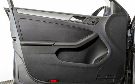 Volkswagen Jetta VI, 2013 год, 1 070 000 рублей, 19 фотография