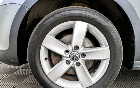 Volkswagen Jetta VI, 2013 год, 1 070 000 рублей, 18 фотография