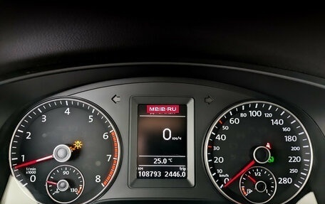 Volkswagen Jetta VI, 2013 год, 1 070 000 рублей, 13 фотография