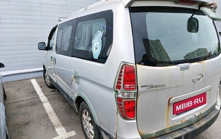 Hyundai Grand Starex Grand Starex I рестайлинг 2, 2008 год, 839 000 рублей, 4 фотография