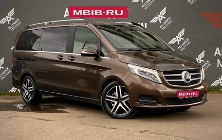 Mercedes-Benz V-Класс, 2014 год, 3 420 000 рублей, 1 фотография