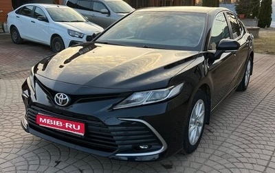 Toyota Camry, 2021 год, 2 450 000 рублей, 1 фотография