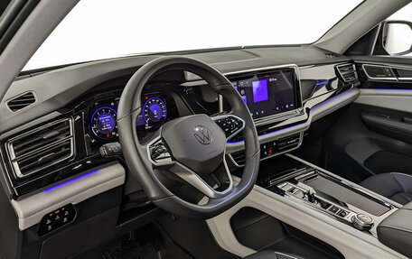 Volkswagen Teramont I, 2024 год, 5 834 000 рублей, 15 фотография