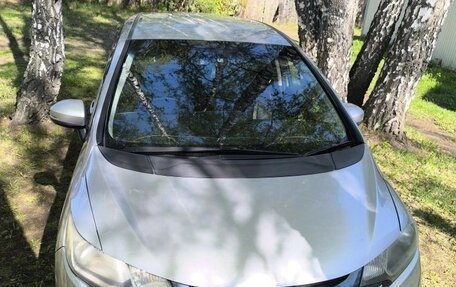 Honda Fit III, 2015 год, 850 000 рублей, 2 фотография