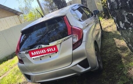 Honda Fit III, 2015 год, 850 000 рублей, 6 фотография