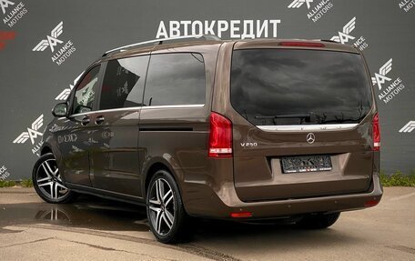 Mercedes-Benz V-Класс, 2014 год, 3 420 000 рублей, 5 фотография