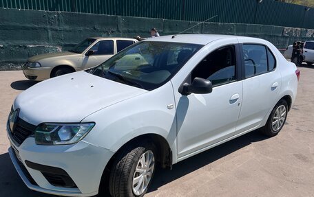 Renault Logan II, 2020 год, 410 000 рублей, 7 фотография