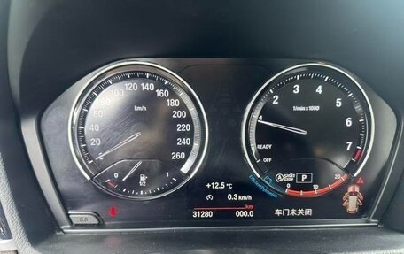 BMW X1, 2022 год, 2 300 000 рублей, 10 фотография
