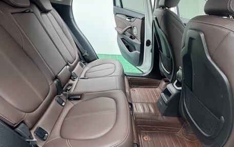 BMW X1, 2022 год, 2 300 000 рублей, 15 фотография