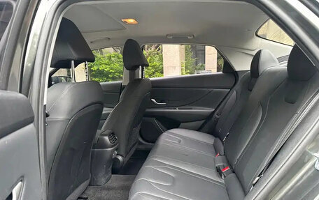 Hyundai Elantra, 2023 год, 1 235 000 рублей, 9 фотография