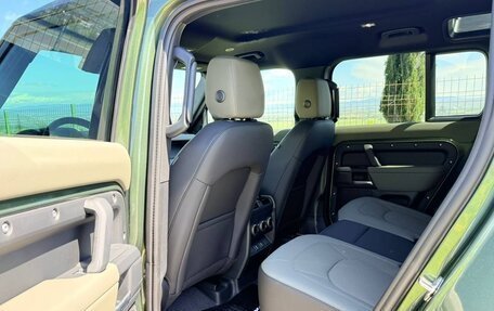 Land Rover Defender II, 2025 год, 12 400 000 рублей, 18 фотография