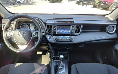 Toyota RAV4, 2018 год, 2 350 000 рублей, 18 фотография