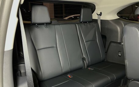 Toyota Highlander, 2026 год, 5 150 000 рублей, 30 фотография